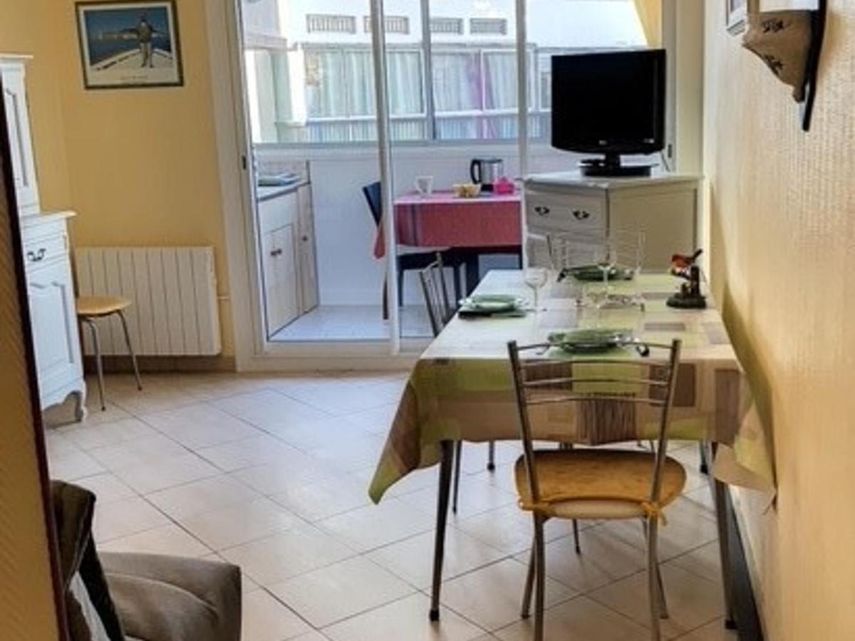 Appartement 2 Etoiles Proche Du Stade Et Des Thermes A Balaruc-Les-Bains, Avec Parking Et Balcon Ferme - Fr-1-503-84 Zewnętrze zdjęcie